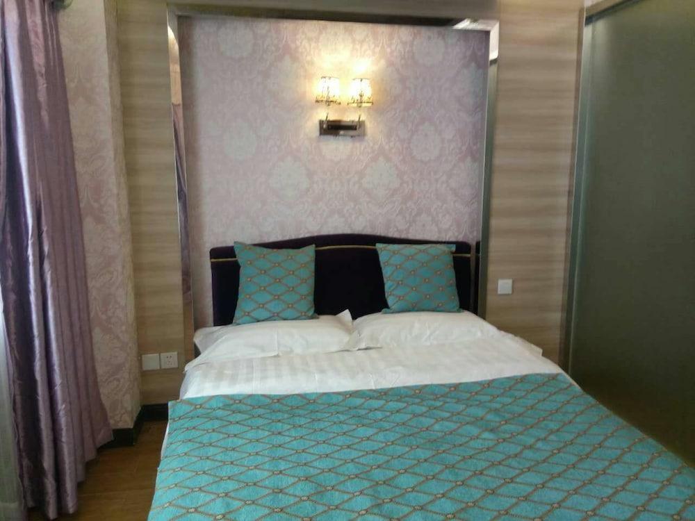 Coinfamily Hotel Shanghai Bagian luar foto