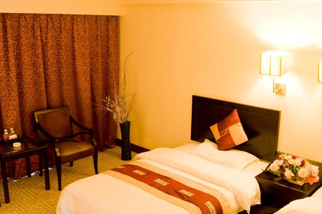Coinfamily Hotel Shanghai Bagian luar foto