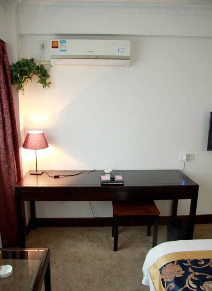 Coinfamily Hotel Shanghai Bagian luar foto