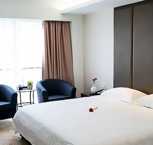 Coinfamily Hotel Shanghai Bagian luar foto